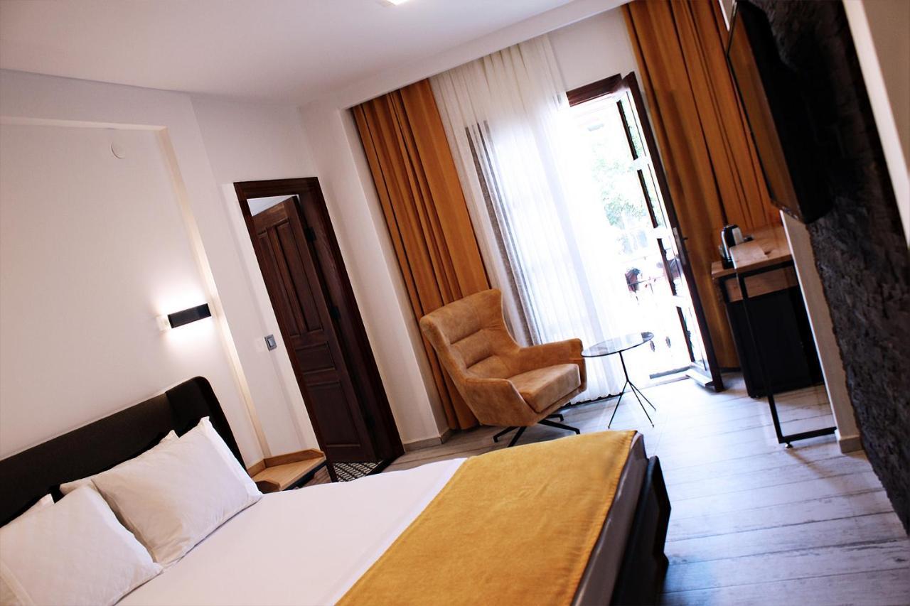Pintura Urla Hotel Extérieur photo